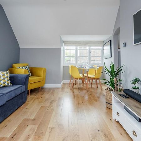 The Gem Of Central Winchester - Sleeps 4 Eksteriør bilde