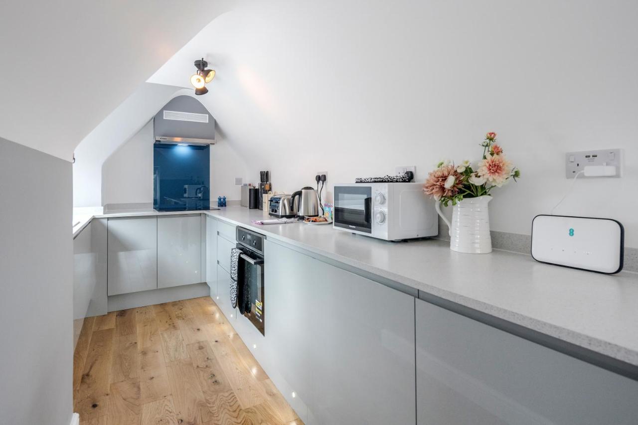 The Gem Of Central Winchester - Sleeps 4 Eksteriør bilde